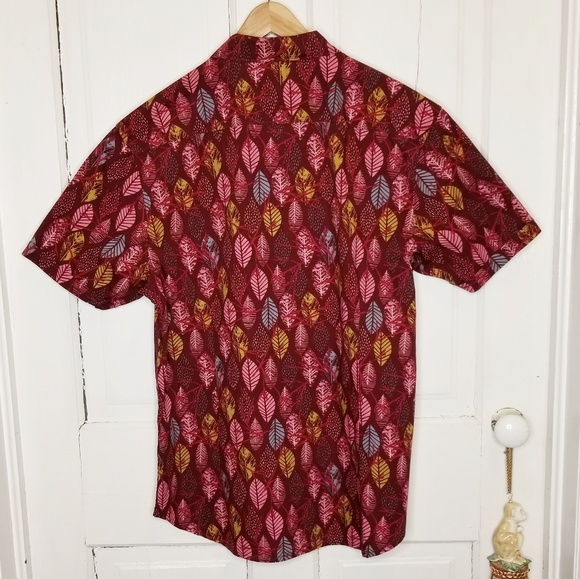 Across the Pond Men's Button-down Shirt NWT - Picture 3 of 8